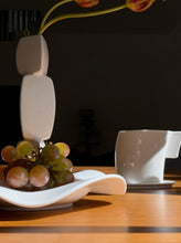 Load image into Gallery viewer, Wavy Small Ceramic Plate